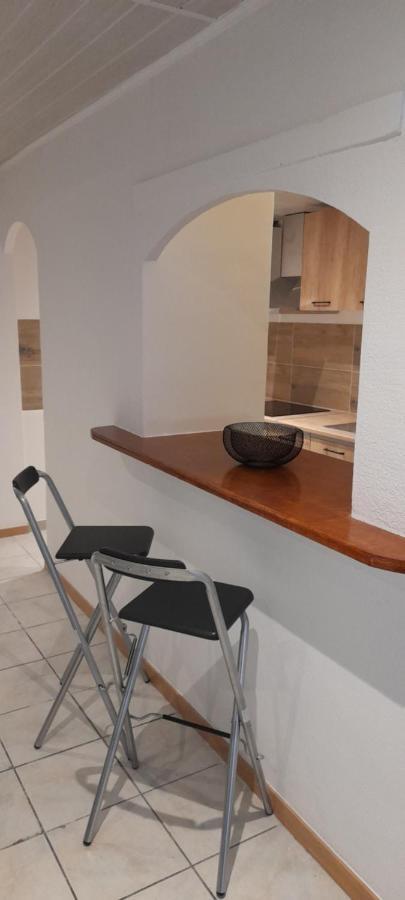 פרפיניין Tres Belle Appartement F1 Bis מראה חיצוני תמונה